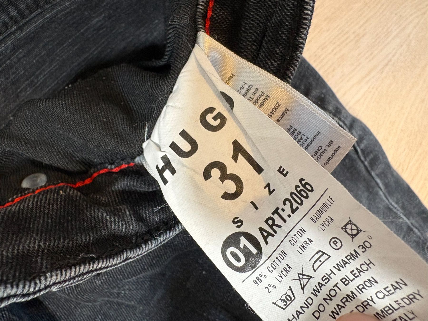 Hugo Boss Jeans: Hugo Jeans Grösse 31 – Usato da Elgg venduto da Jo_Naj 4