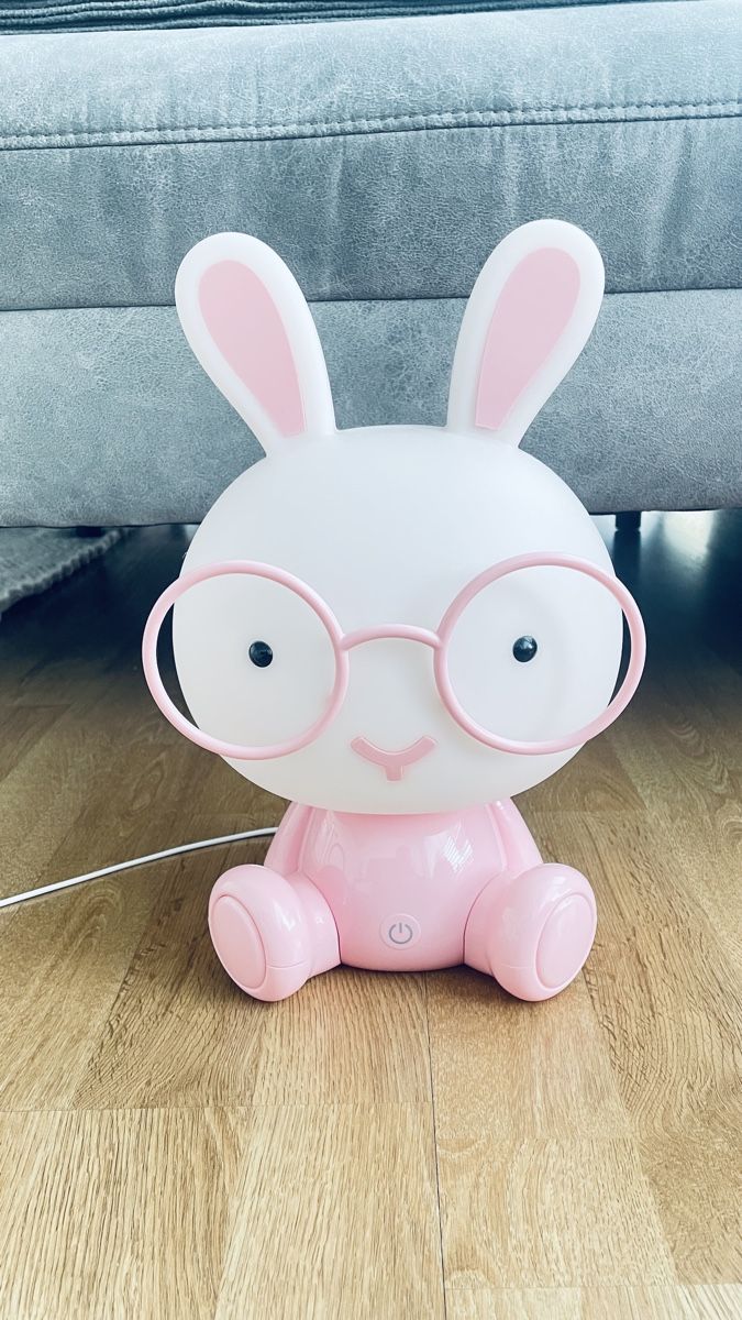 Lampade: Tischlampe Hase mit Brille rosa – Usato da Balgach venduto da Sory72