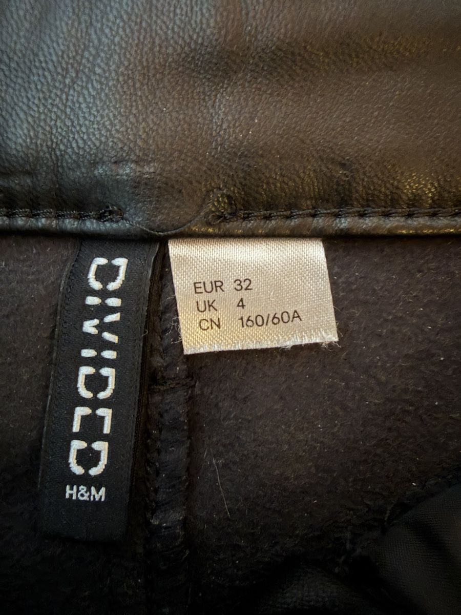 H&M Hosen: Hose schwarz 7/8 – Neu (gemäss Beschreibung) aus Frümsen von laura002 3