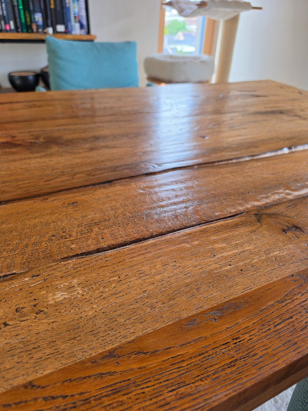 Interio Tables: Massiver Esstisch aus Sumpfeiche – D'occasion à Oberburg par rebco 2