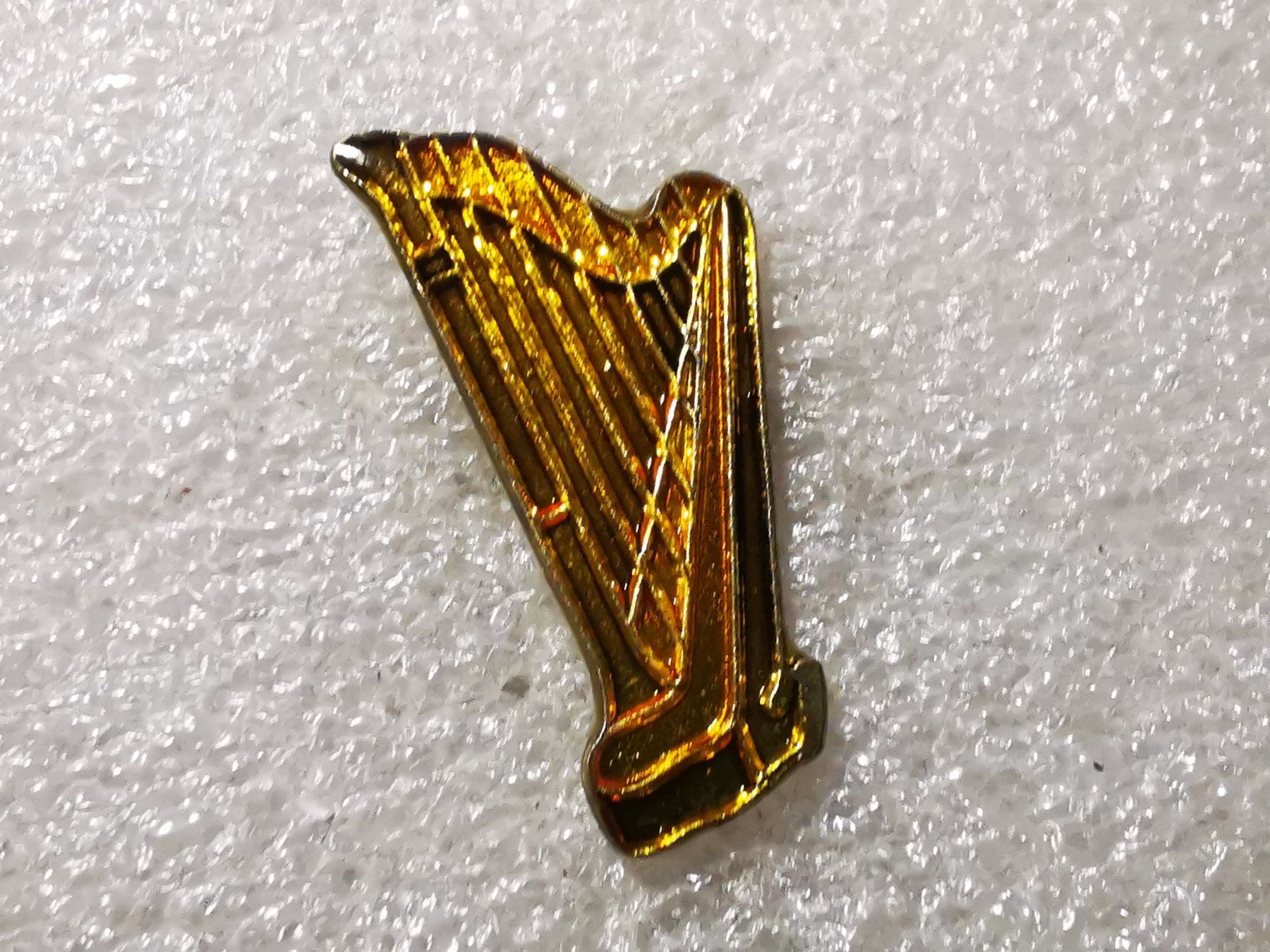 Placchette & Badge: Ansteckpin 162: Harve – Usato da Oppligen venduto da Pin-Fall-Shop
