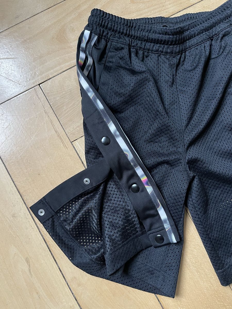 Adidas Pantaloni: Adidas shorts gr. s – Nuovo (secondo la descrizione) da Zürich venduto da liv125 2