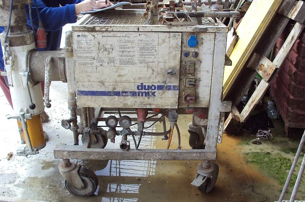 Tutte le macchine: GRUNDPUTZMASCHINE – Usato da Walliswil-Nbipp venduto da australien2007 3