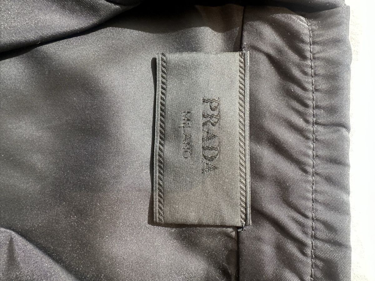 Camicie: Prada Nylon shirt  – Usato da Zürich venduto da Miguel-Zurich 1