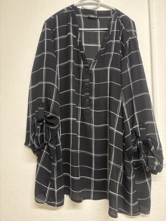 Schicke Damen Bluse im Karodesign, Gr. 5XL, neuwertig!
