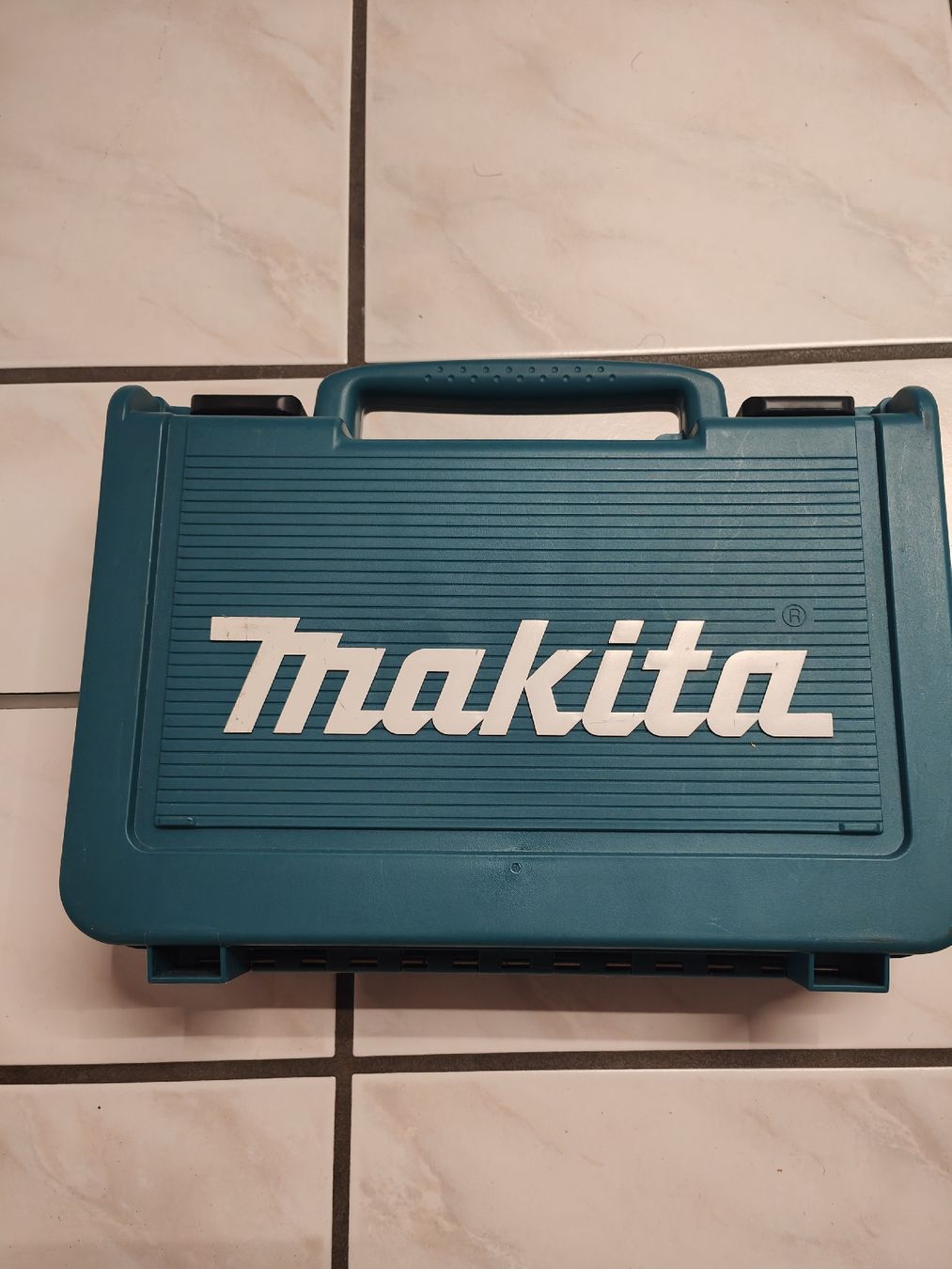 Makita Trapani: Akkuschrauber – Nuovo e nell'imballaggio originale da Bettlach venduto da ral_7w77 1