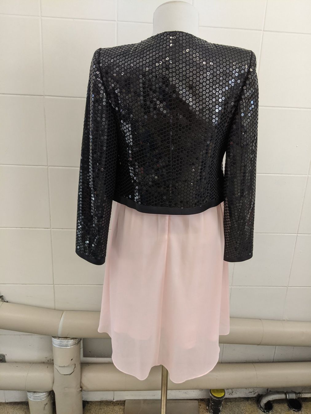 Vestiti: Damen Kleid GR 38 – Usato da Langnau am Albis venduto da Judithsebi 4