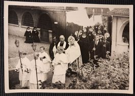 FOTO EINER RELIGIOSEN PROZESSION - ABER WO?