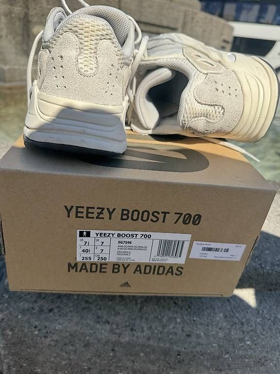 Herrenschuhe: Adidas Yeezy Boost 700 – Gebraucht aus Zürich von hei_72bb 4