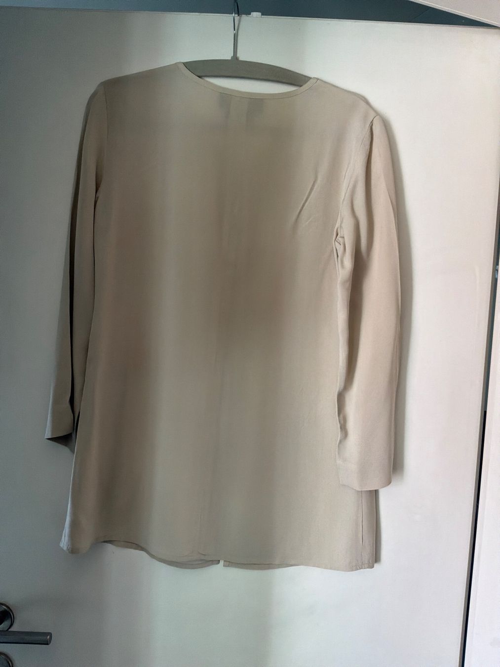 Camicette: Seidenbluse, beige, Gr. 38 - SOMMERAKTION – Usato da Bremgarten AG venduto da Belana0 3