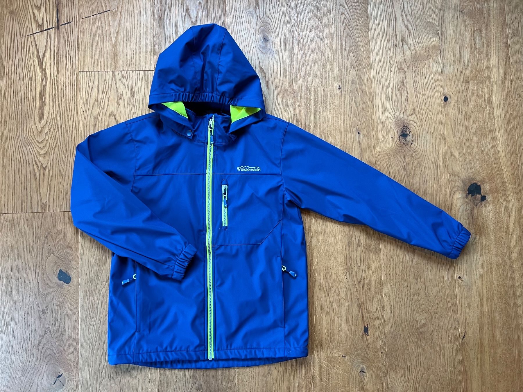 Vestes & Manteaux: Softshelljacke in Grösse 152 – D'occasion à Lengnau BE par Rubin27