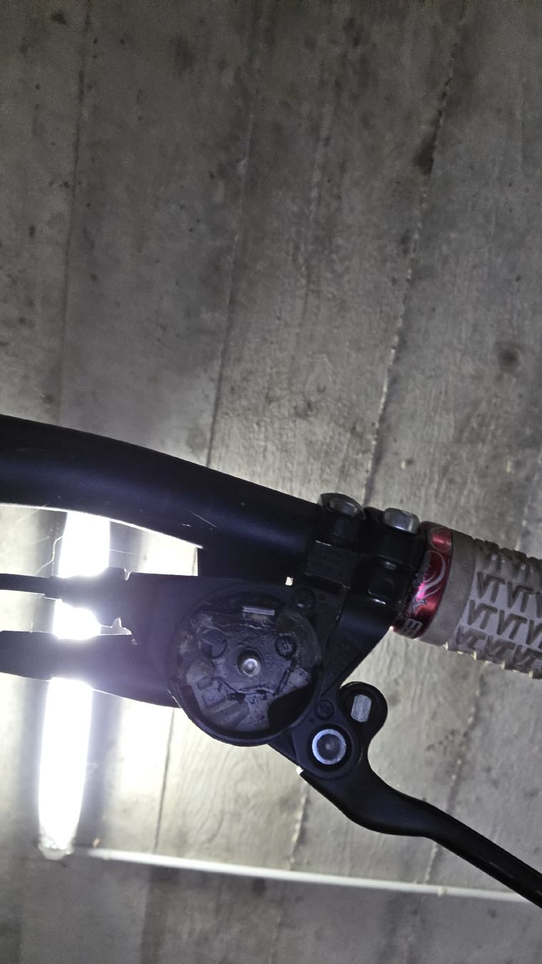 Kona Velos: Kona Stinky DH – Defekt aus Nuvilly von JULK3695 2