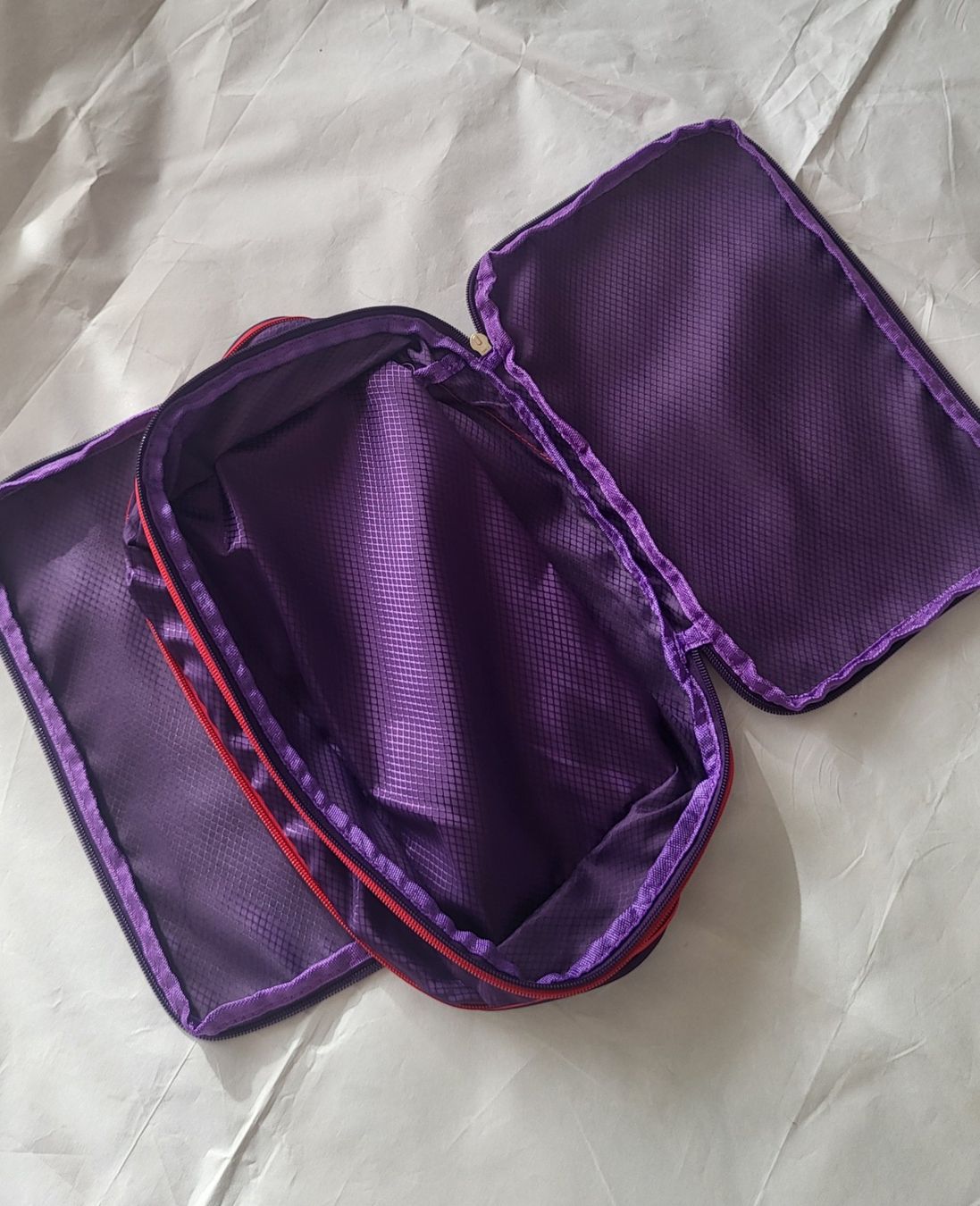 Taschen für Damen: Sacs pour vêtements pliés – Gebraucht aus Fribourg von VictoriaShop7 5