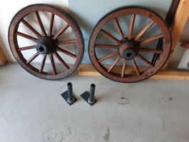 2 Stk.Wagenräder alt Holz-Metall