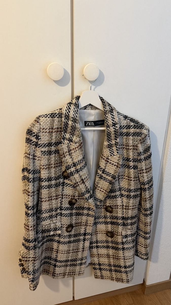Zara Anzüge & Kostüme: Zara Blazer – Gebraucht aus Zürich von futbolstar 1