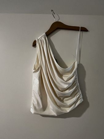 One shoulder top off-white XS