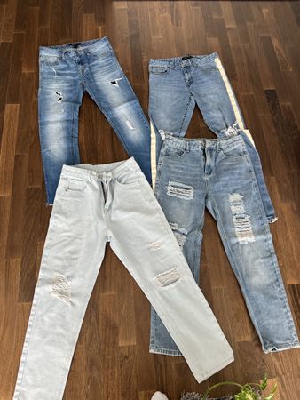 Jeans-Paket: 4 trendige, zerrissene Jeans für den Sommer!