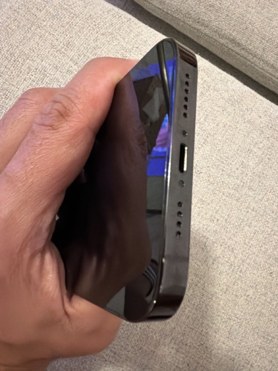 Apple Telefoni cellulari / Smartphones: Iphone 14 pro max 256GB Black – Usato da Winterthur venduto da Jaysen 2