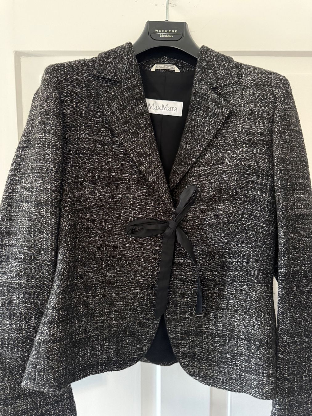 Costumes: Max Mara Kostüm, Grösse 36 – D'occasion à Horgen par tsp_qr5b 1