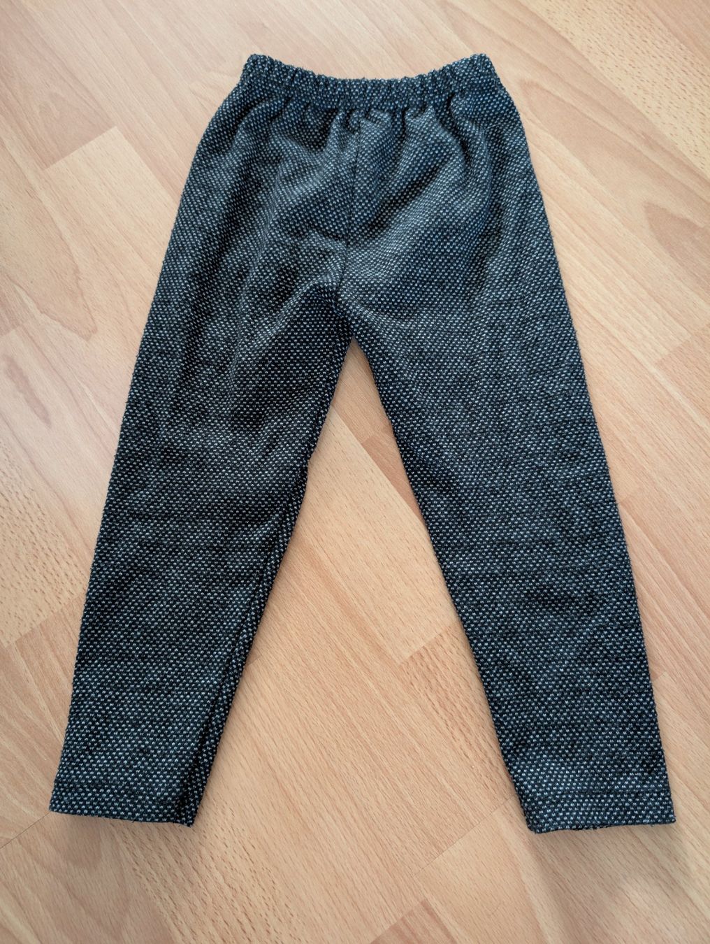 Hosen: Mädchen Hose – Gebraucht aus Buchs ZH von nudle10 1