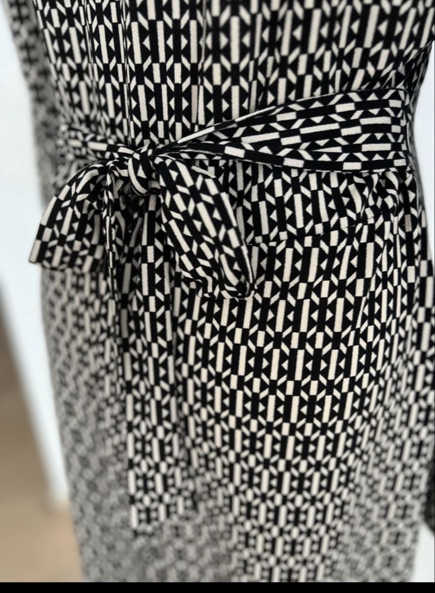 C&A Vestiti: Elegantes Kleid mit Muster, Grösse 40 Neu – Nuovo (secondo la descrizione) da Luzern venduto da suhamadlun 6