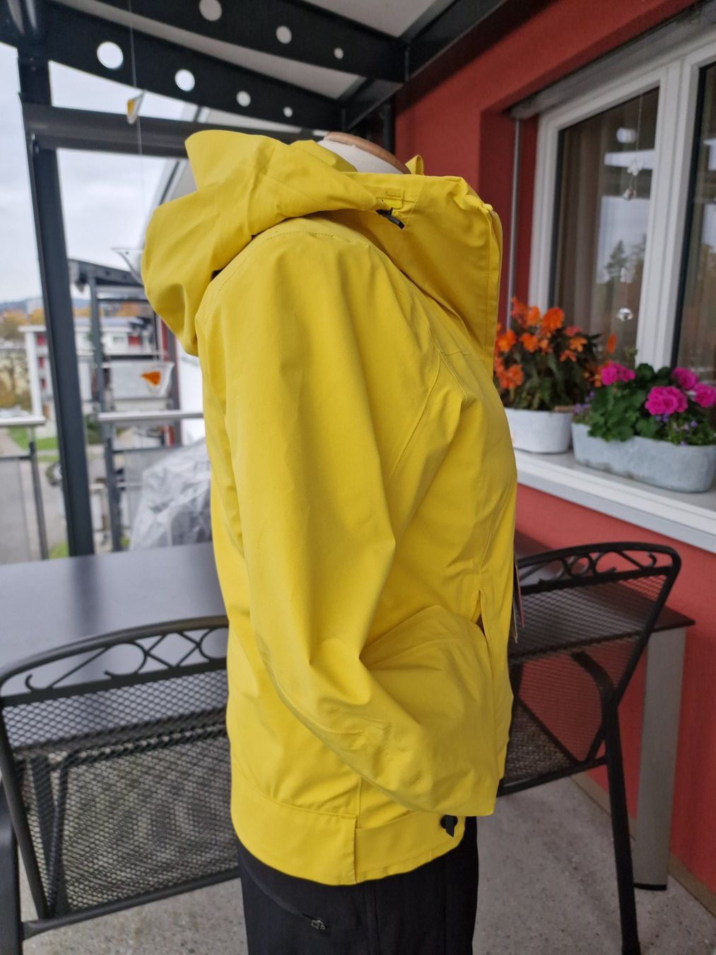 Peak Performance Giacche: statt 700.- neue Peak Performance Skijacke – Nuovo e nell'imballaggio originale da Rüti ZH venduto da shanenya 1