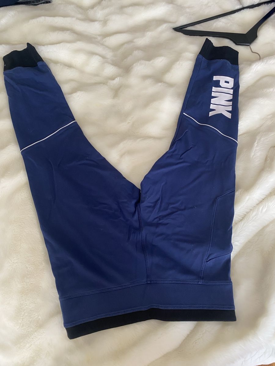 Victoria's Secret Leggings: Leggings – Usato da Stalden (Sarnen) venduto da nicoemmenbronx