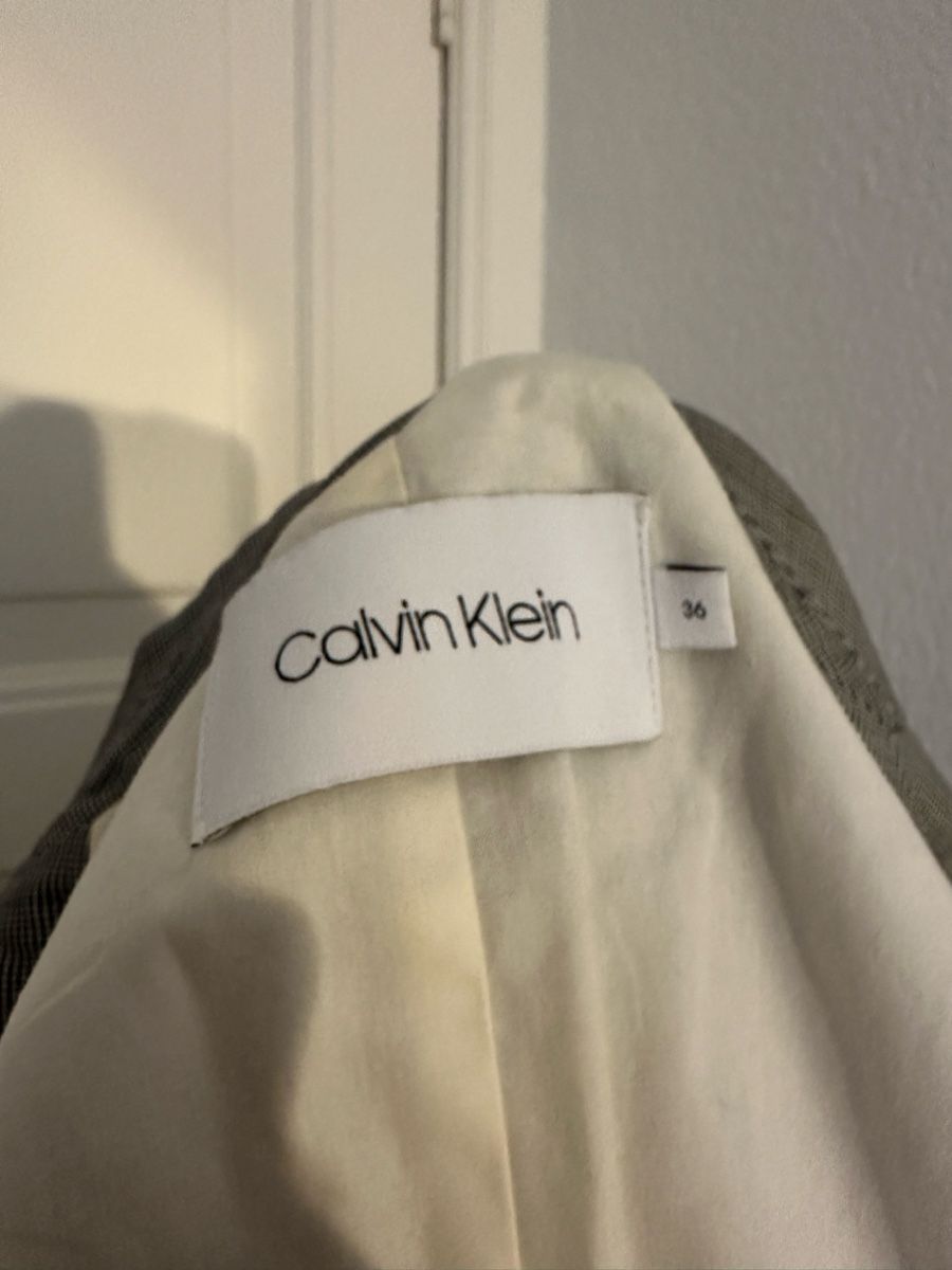 Calvin Klein Giacche: Calvin Klein Blazer – Usato da zürich venduto da pacodo 5