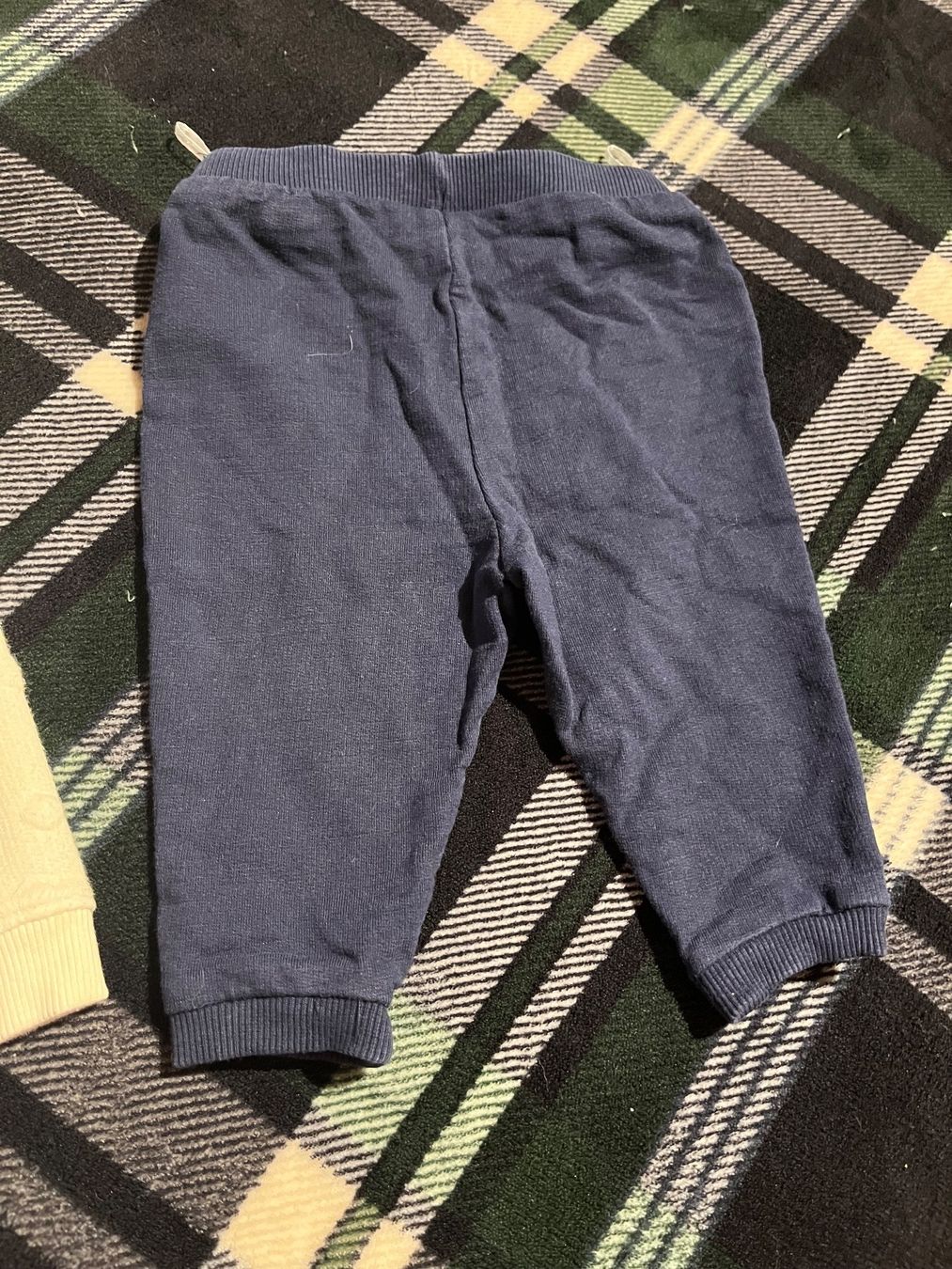 Pantaloni: 2x dicke Leggings, Größe 68 – Usato da Umiken venduto da deb_57xk 4