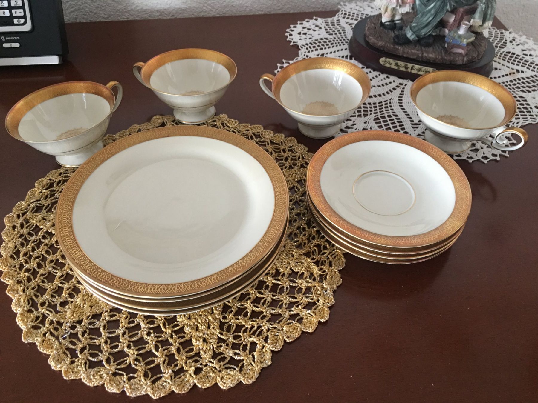 Set di piatti: Antikes Espresso-Set, weiss/gold,Tirschenreuth – Nuovo (secondo la descrizione) da Eich venduto da Jokove63