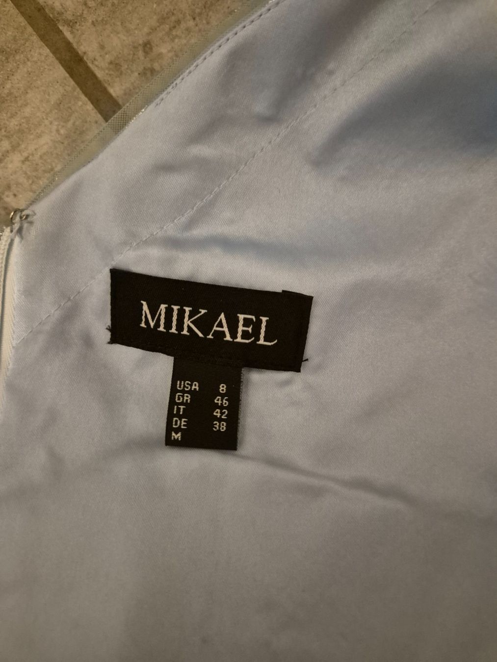 Robes: Abendkleid kurz – D'occasion à Niederwil SG par javatux 4