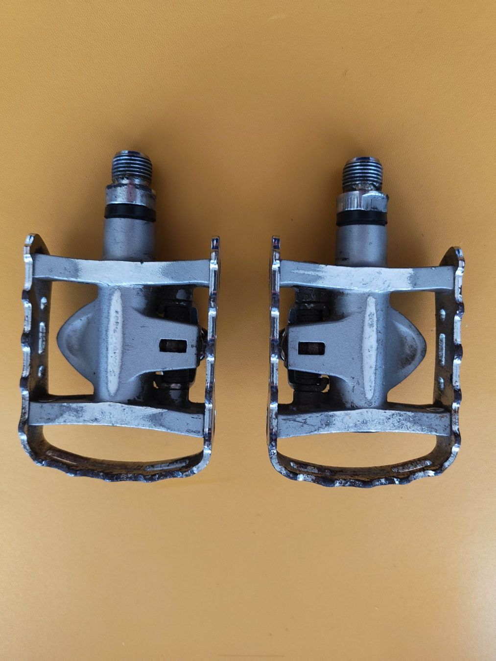 Shimano Pezzi di ricambio: Shimano SPD Kombipedale (SPD + Plattform) - Silber – Usato da Gommiswald venduto da albert1970 1