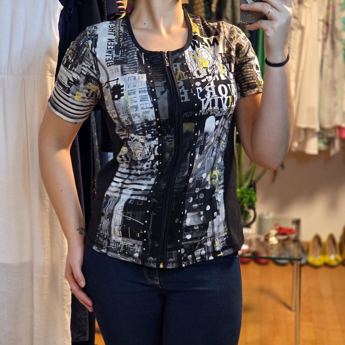 C&A Camicette: Canda C&A Bluse Gr. 38 mit Reißverschluss – Usato da Wald ZH venduto da CapLux 6
