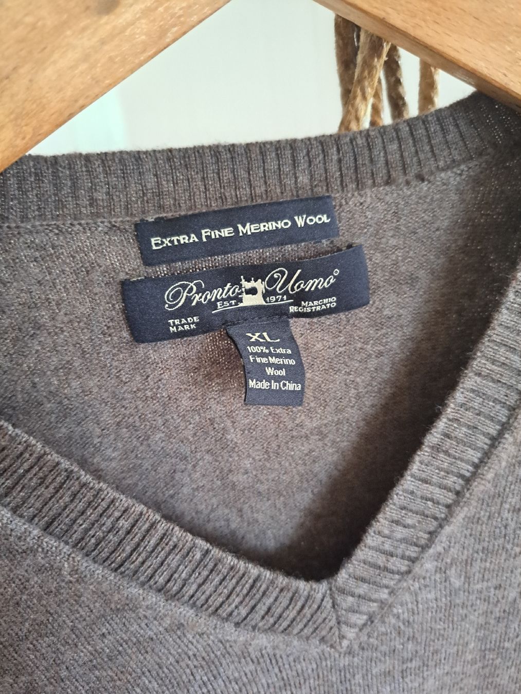 Pullover & Sweatshirts: PRONTO UOMO Merino V-Neck Pullover L Wollpulli Pulli M – Gebraucht aus Mollis von Fauchi99 1