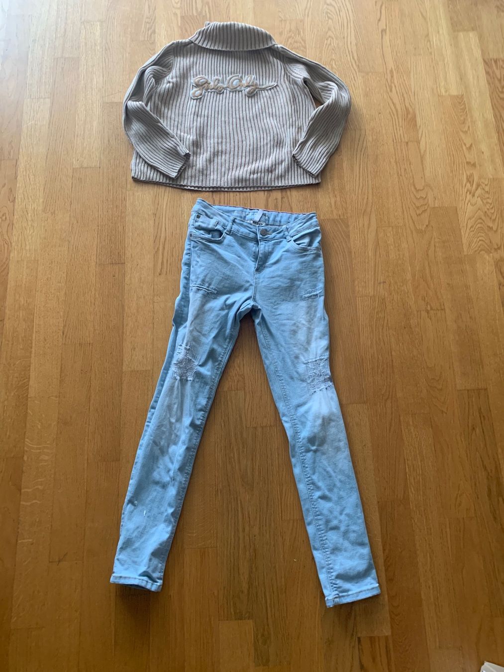 Lotti & Set di vestiti: Kleider Paket Jeans + Pullover, Mädchen Gr. 146 / 152 – Usato da Beromünster venduto da msklef 7