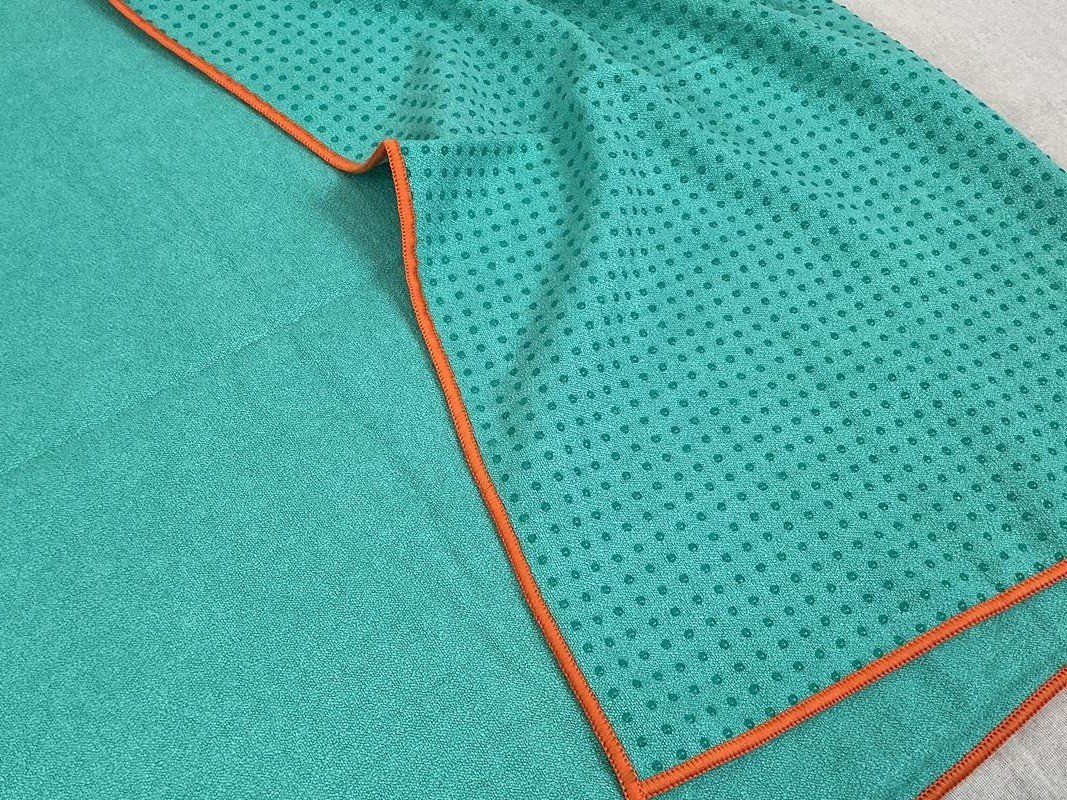 Serviettes de bain: YOGA Handtuch mit Antirutschnoppen – Neuf (Voir description) à Richterswil par Restwert_Richterswil 9