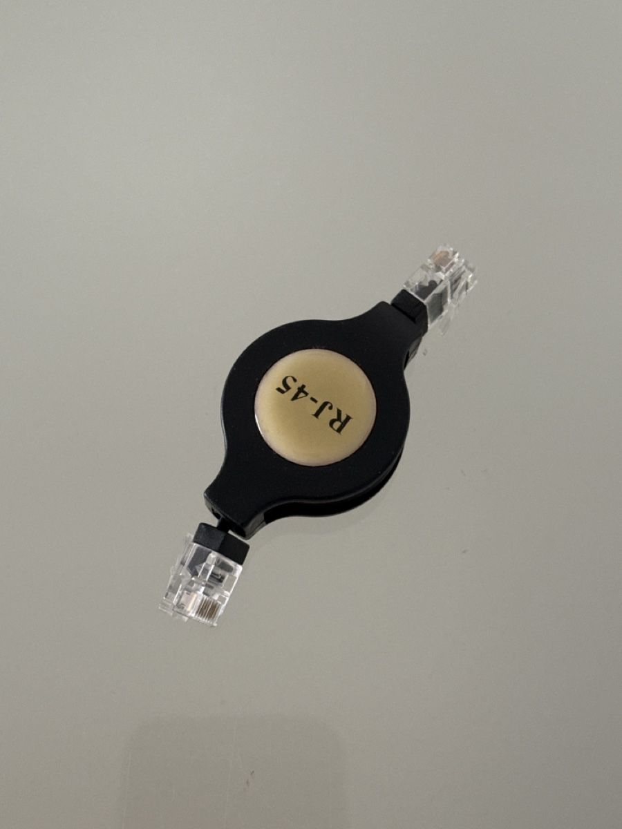 Câbles: RJ-45 rollable cable – D'occasion à Cadenazzo par nick995