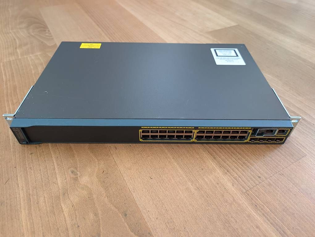 Cisco Hub & Switch: Cisco Catalyst 2960-S 24 Port Switch – Usato da Pfaffnau venduto da reapcx 1