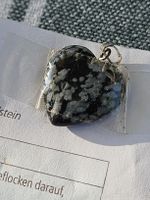 Schneeflocken Obsidian Trommelstein Herz Anhänger