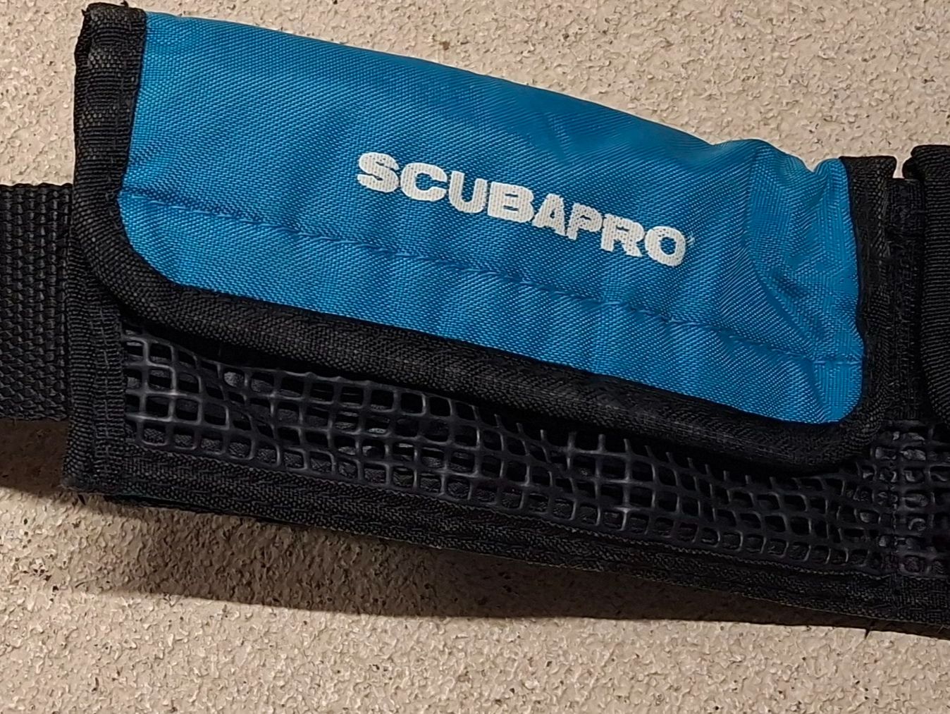 Tauchanzüge: Scubapro Bleigurt mit Bleitaschen – Gebraucht aus Willisau von mwi-dev