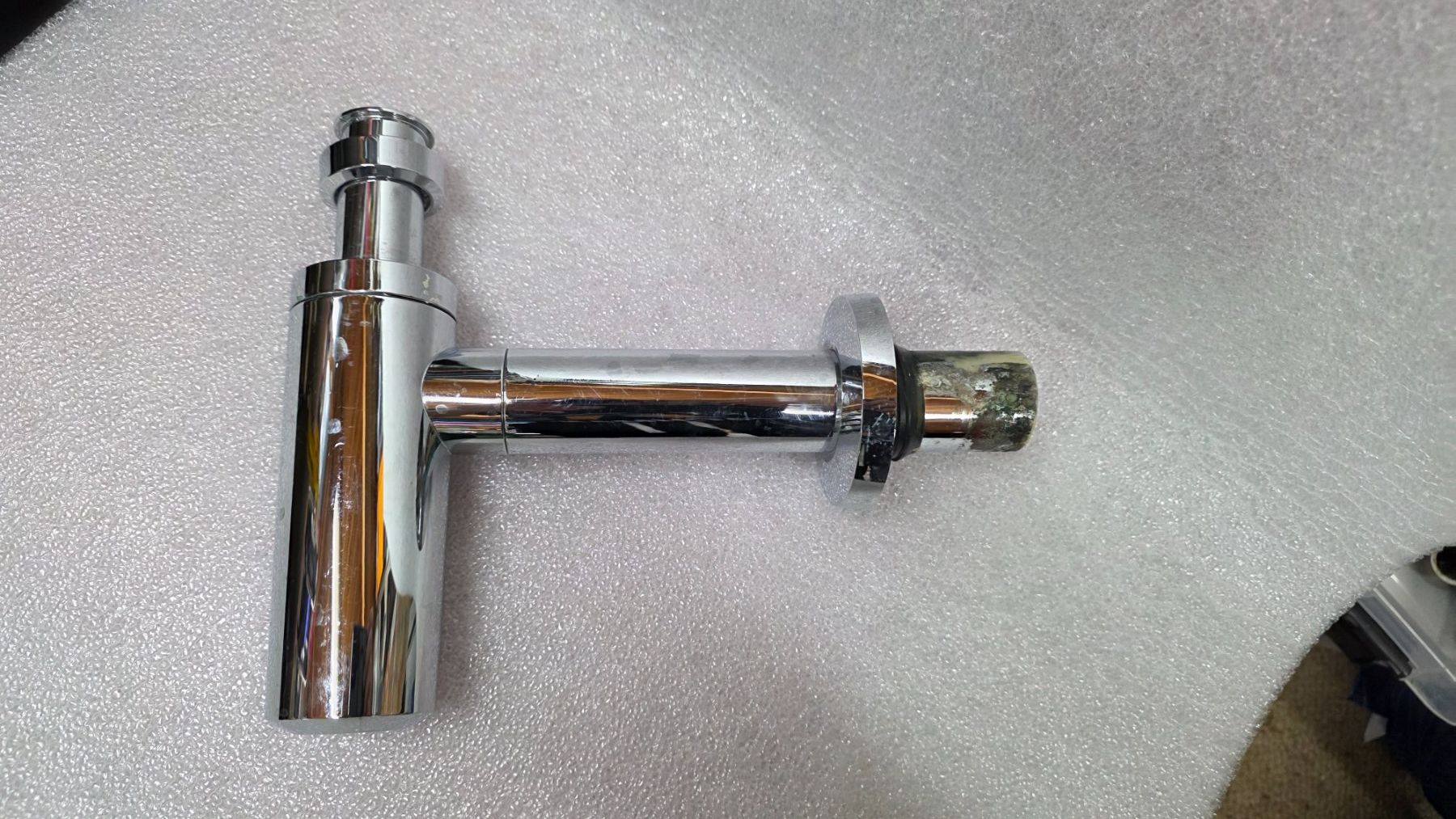 Spülbecken & Waschbecken: Siphon de lavabo chromé geberit 40mm – Gebraucht aus Bionnens von Meg011