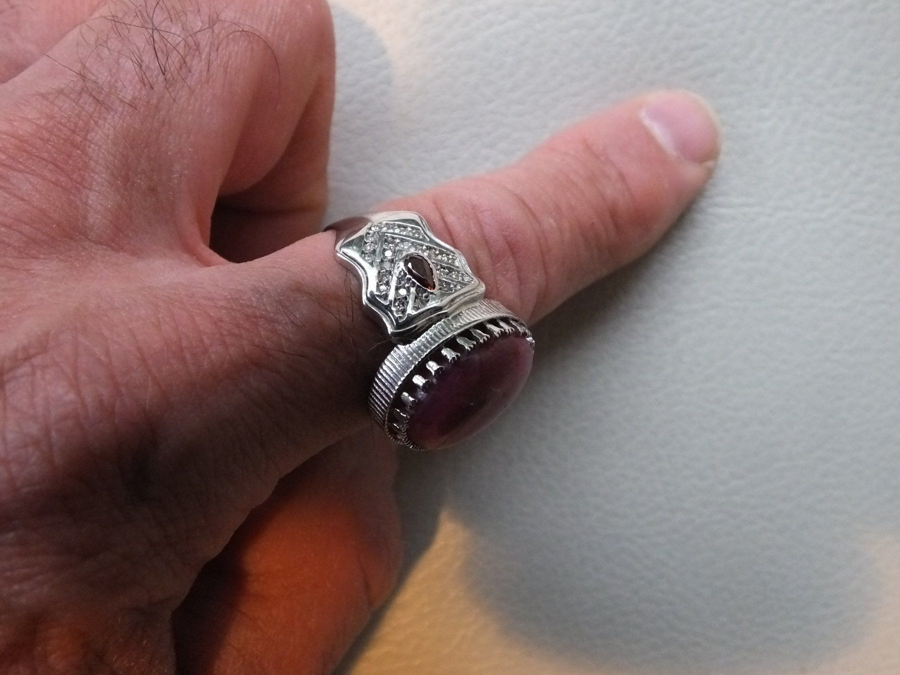 Anelli: Herrenring mit Echtem RUBIN Stein – Nuovo e nell'imballaggio originale da Unterentfelden venduto da l654321a 4