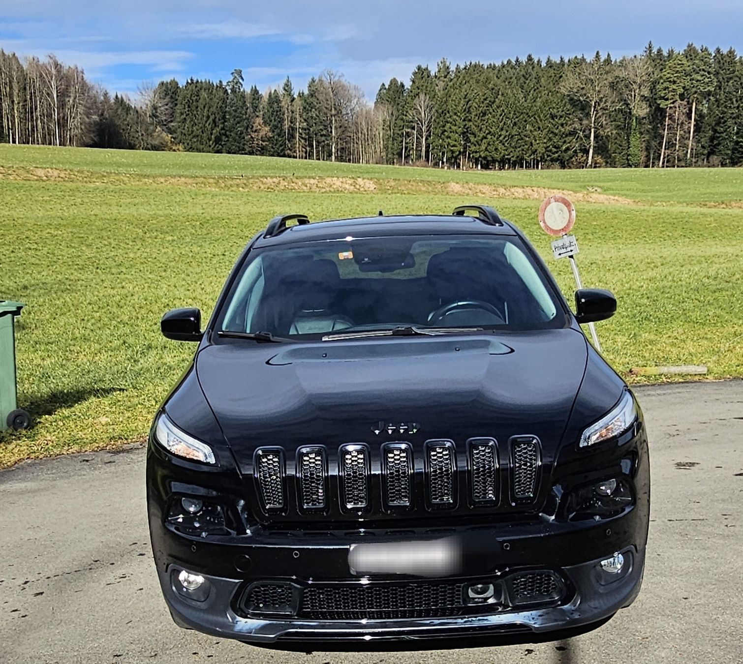 Jeep Automobili: Jeep Cherokee Night Eagle – Usato da Zuzwil SG venduto da harley1a