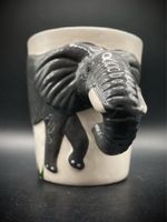 Tasse Elefant Design Keramik weiss, guter Zustand