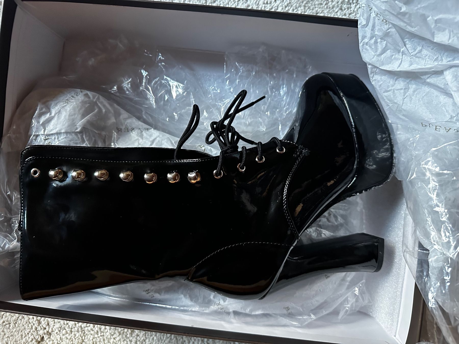 Scarpe da donna: Pleaser Electra Stiefelette Gr.38/8 – Usato da Chur venduto da LH1889