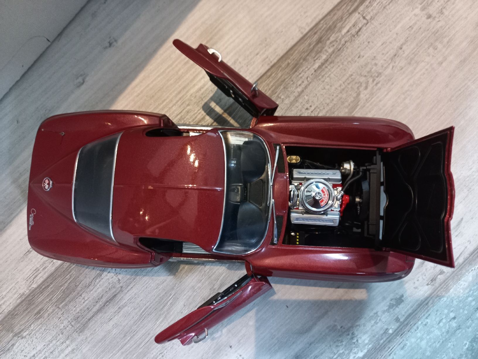 Exoto Modellini d'auto: Chevrolet Corvette 1/18 Exoto – Usato da Attalens venduto da remy_s00 4