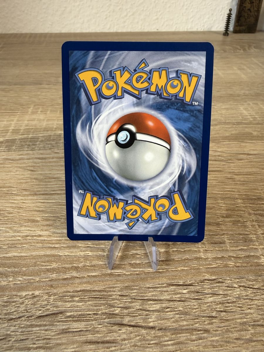 Pokémon Carte collezionabili: Crocorible (BLK 137) – Nuovo (secondo la descrizione) da Montreux venduto da Martina.imhof31 1