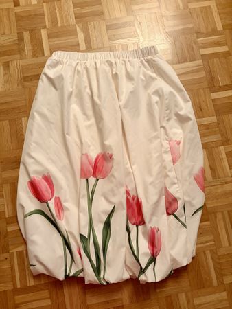 Ballon Rock mit Tulpenprint Grösse 42/44 