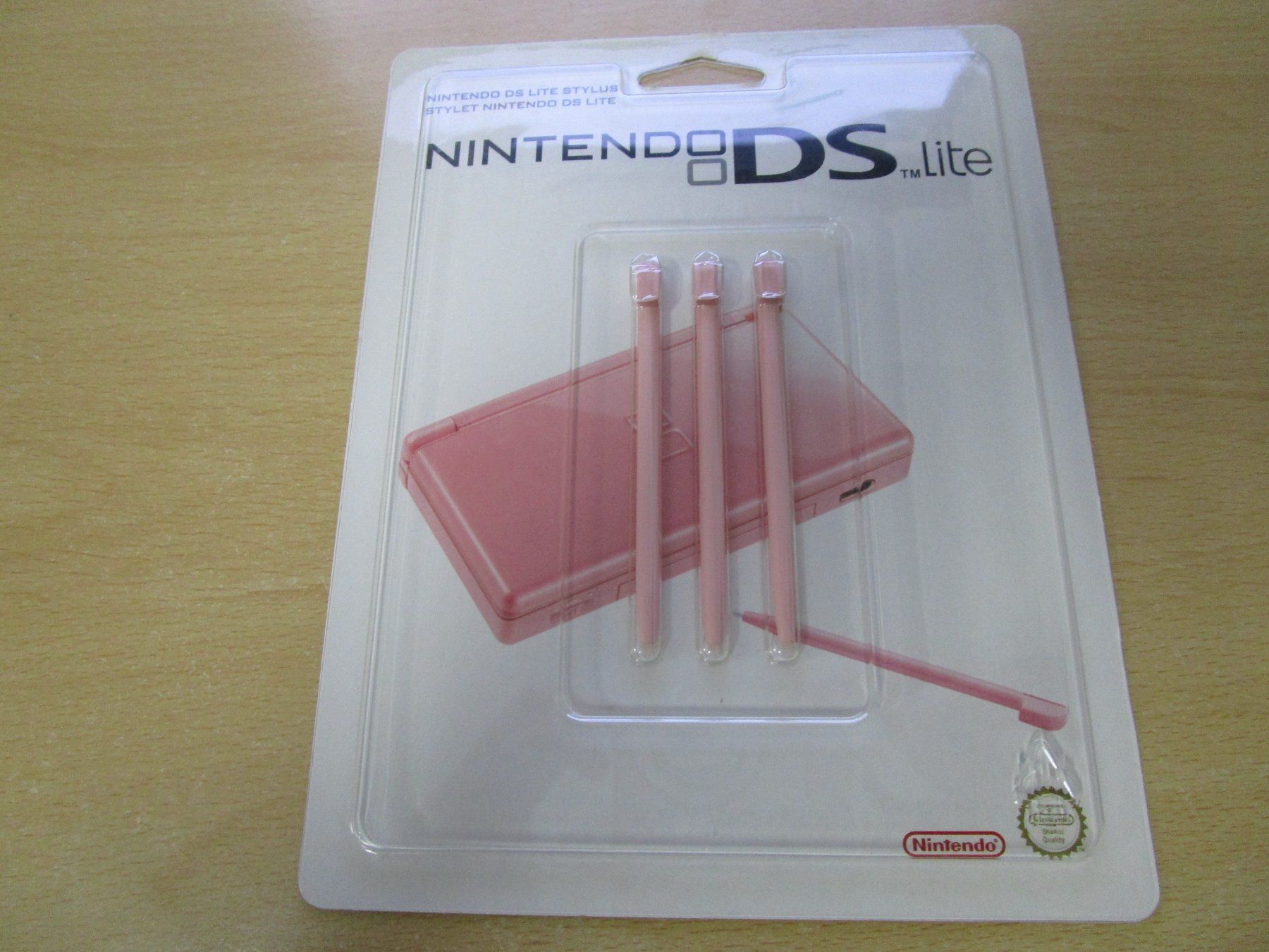 Nintendo Spiele: Nintendo DS Lite Stylus rosa Original - 3er Pack - Neuware – Neu und originalverpackt aus Goldau von agestuffer