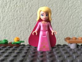 Lego Movie Minifigur - tlm114 - Susan (70824)